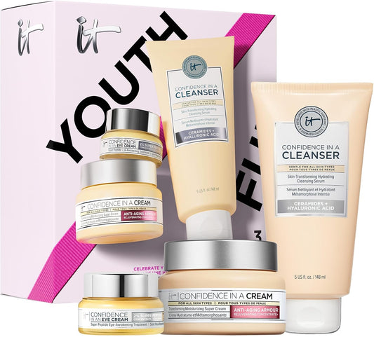 IT Cosmetics Celebrate Youthful Hydration Anti-Aging Skincare Set مجموعة IT Cosmetics للعناية بالبشرة المضادة لعلامات التقدم في السن