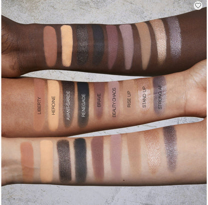 Huda Beauty Pretty Grunge Eyeshadow Palette