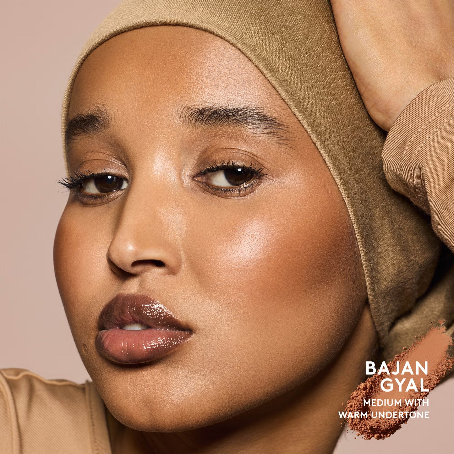 Fenty Beauty by Rihanna Sun Stalk'r Instant Warmth Bronzer