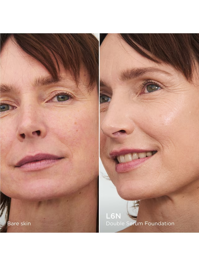 Clarins DOUBLE SERUM FOUNDATION - 2-in-1 Hybrid Foundation