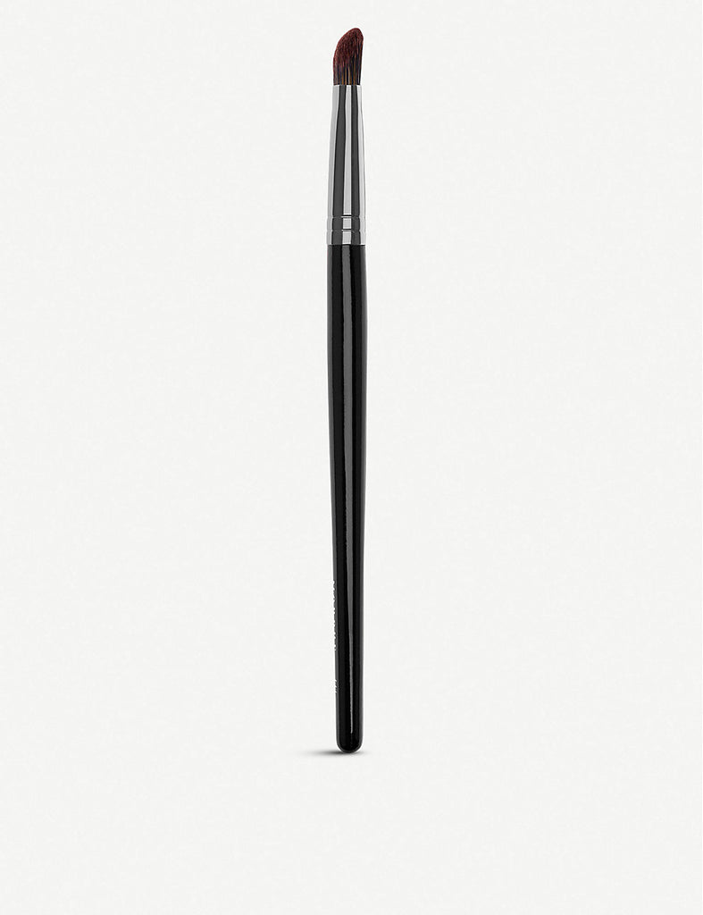 E64 Angled Concealer brush