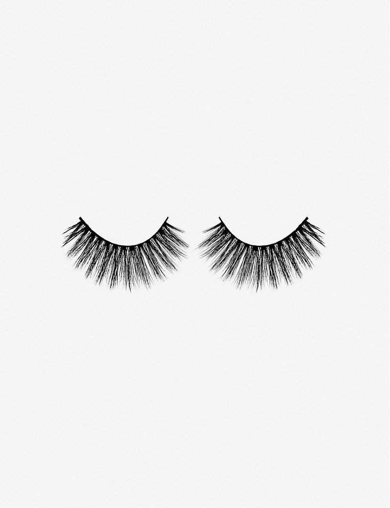 Sophisticated lashes