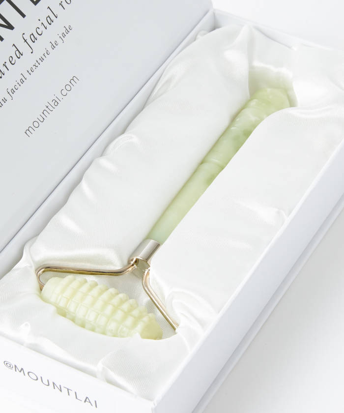 THE JADE MASSAGE TEXTURED FACIAL ROLLER