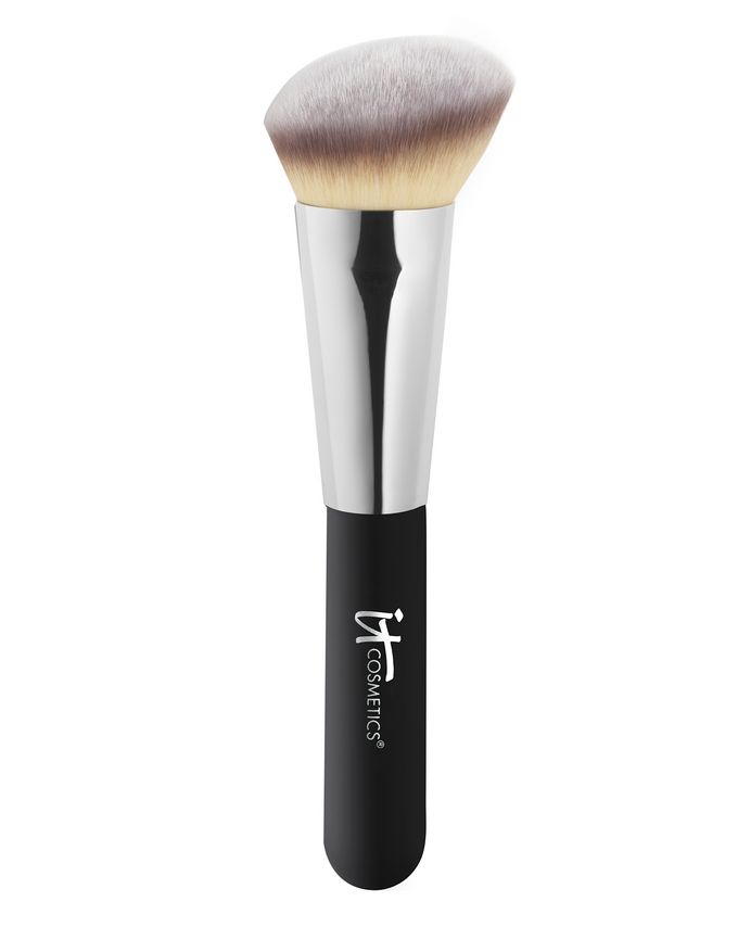 Heavenly Luxe Angled Radiance Brush #10