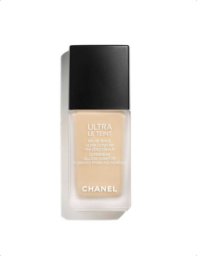 Chanel Beauty Ultra Le Teint Ultrawear All-Day Comfort Flawless